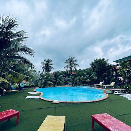 Markhouse Bungalow Ko Kut Luaran gambar