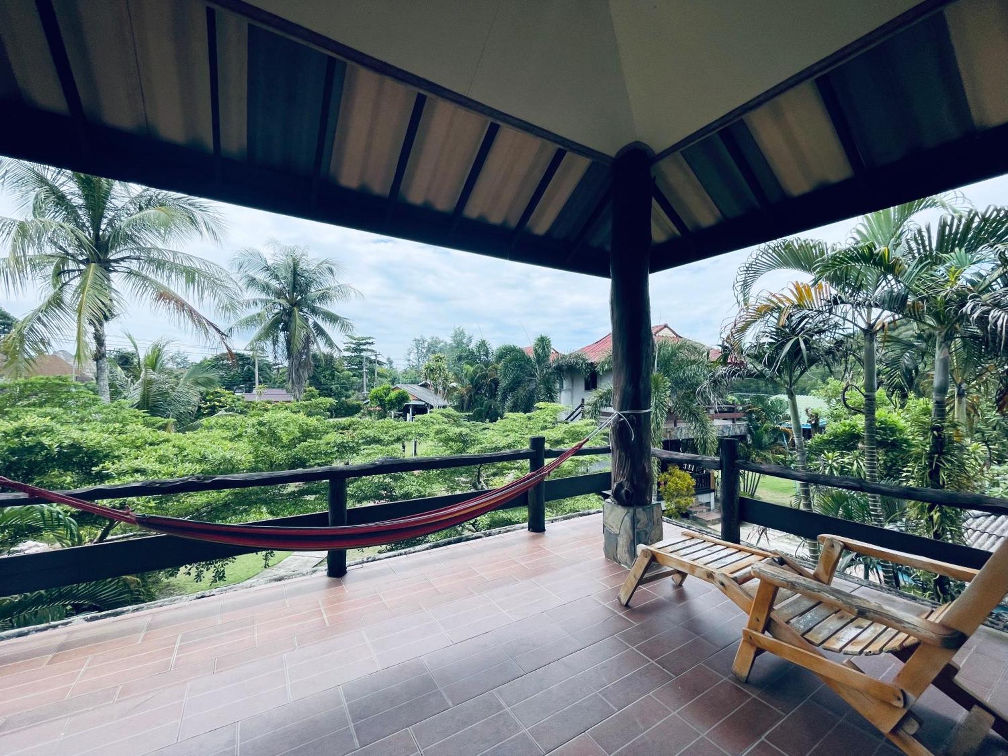 Markhouse Bungalow Ko Kut Luaran gambar