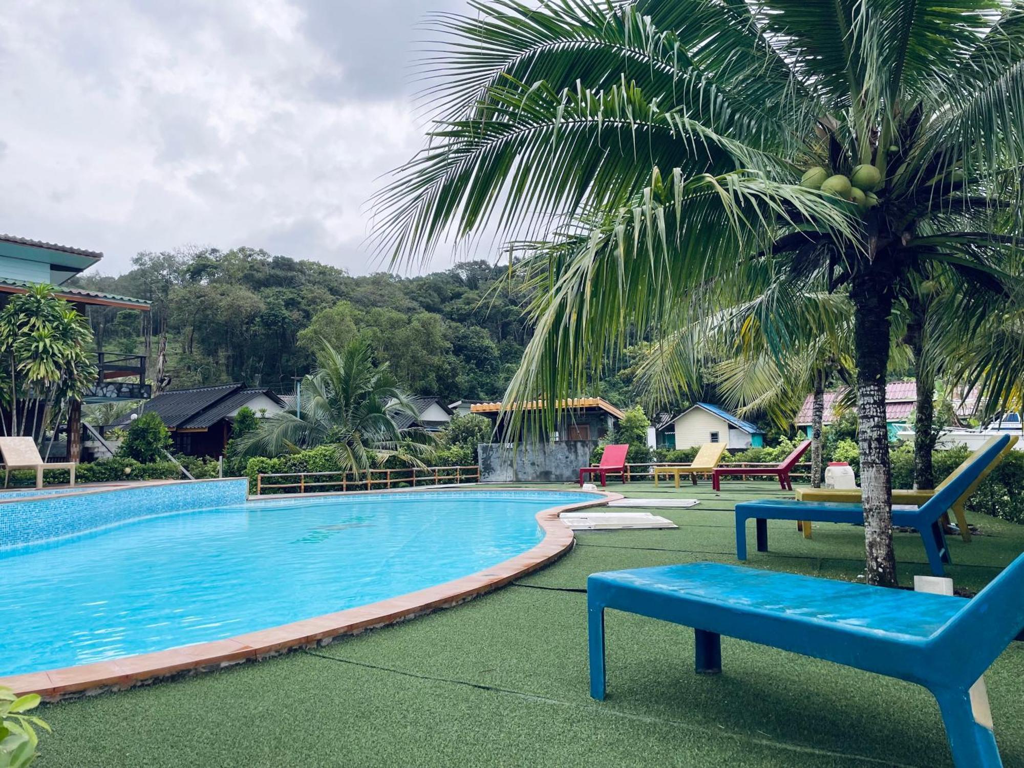 Markhouse Bungalow Ko Kut Luaran gambar